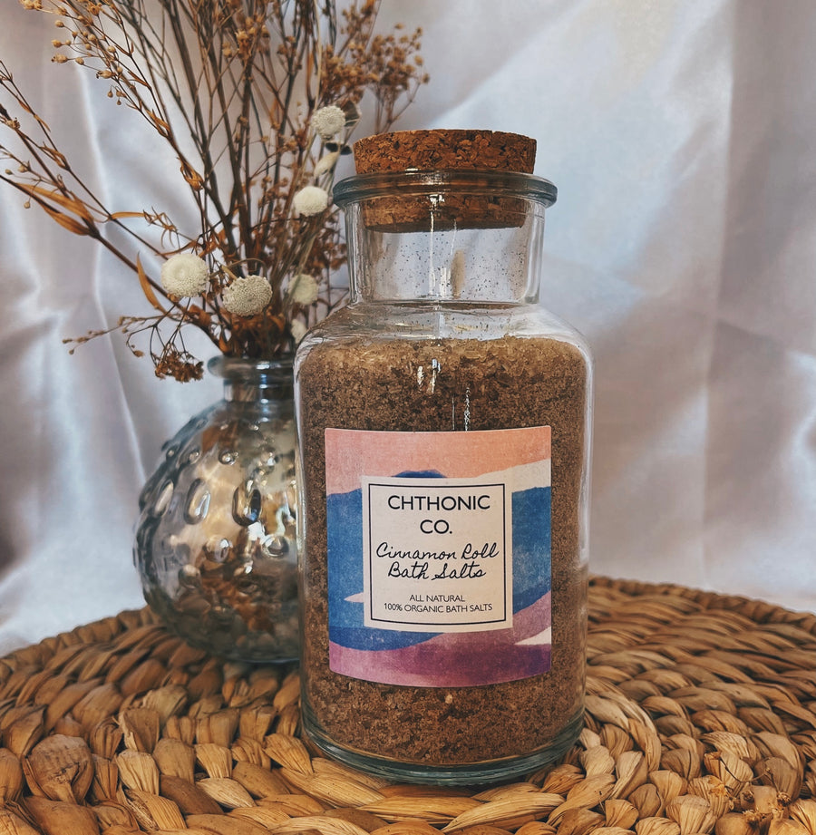 Chthonic Co. Cinnamon Roll Bath Salts 8oz